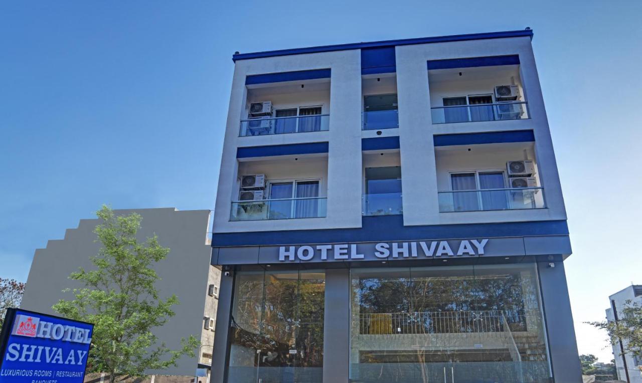 Treebo Shivaay Hotel อินดอร์ ภายนอก รูปภาพ